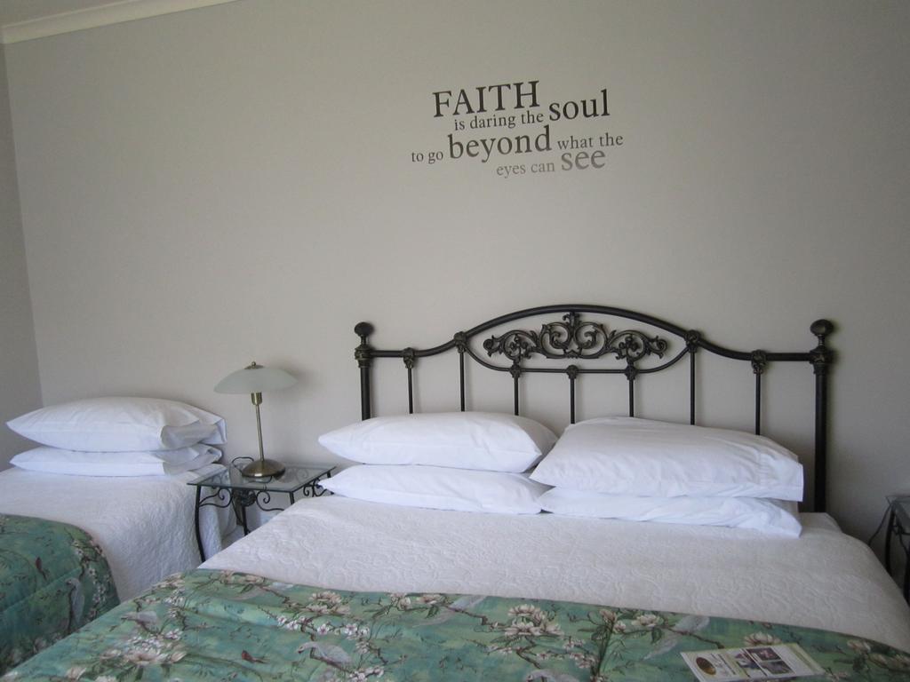 نيو بلايموث Be My Guest Bed & Breakfast الغرفة الصورة