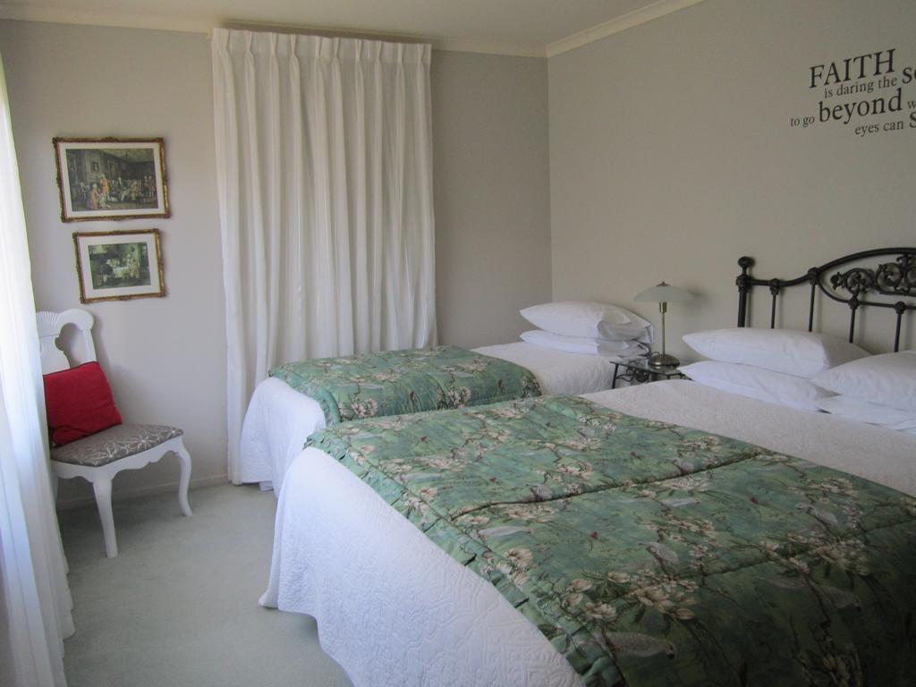 نيو بلايموث Be My Guest Bed & Breakfast الغرفة الصورة