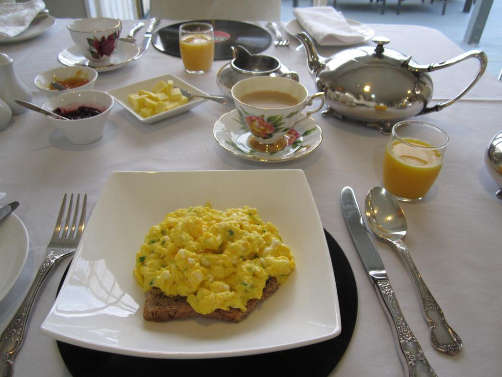 نيو بلايموث Be My Guest Bed & Breakfast المظهر الخارجي الصورة